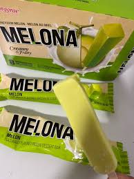 BINGGRAE  Melona Ice Bar Melon 8*70ML