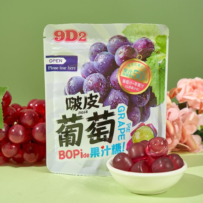 Grape-flavored peelable fruit gum