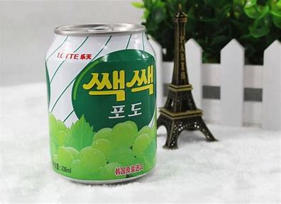 LOTTE Koreai szőlőlé pépes ital 238ml