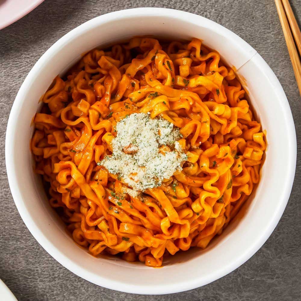 Samyang Buldak Carbo Csirke Sült Tészta Tálban 105g